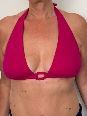 Women’s Halter Bikini Top in Fuchsia - Eres